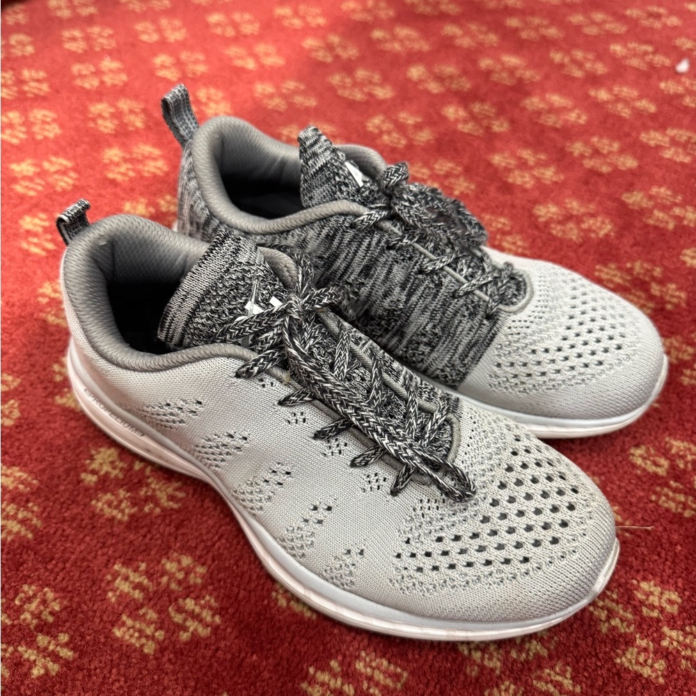 APL Techloom Pro Sneaker 7.5